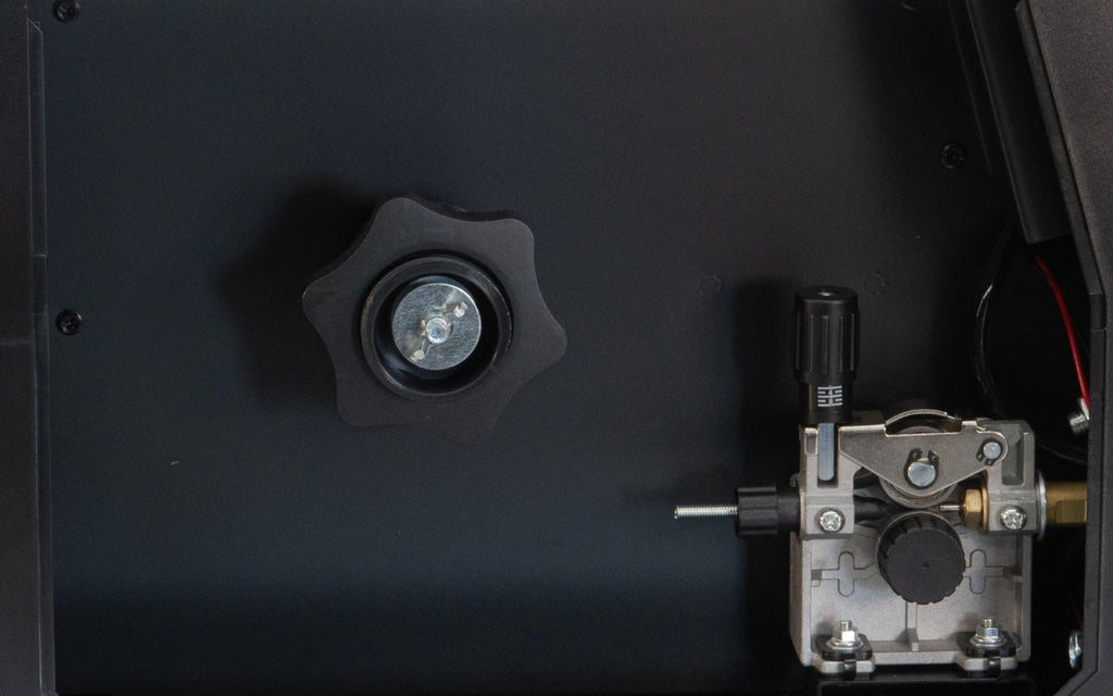 Soldadora WURKSS Infinity 220, detalle panel de control